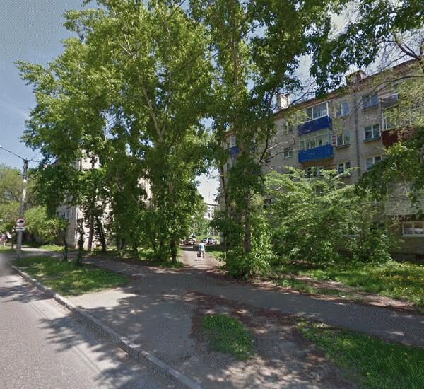 Банкомат Сбербанка России по адресу ул. Ленинградская,  37